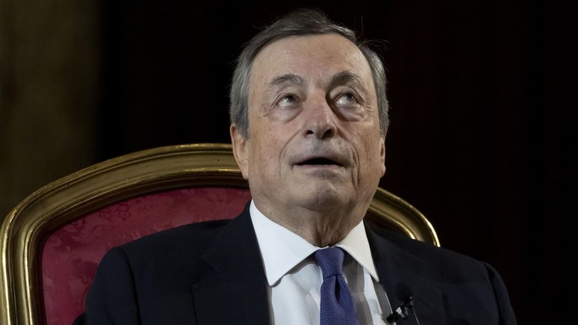 Obbligo mascherine ancora per un po’: ecco quando le toglieremo