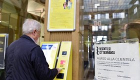 Reddito di cittadinanza, portale inaccessibile: i servizi sospesi