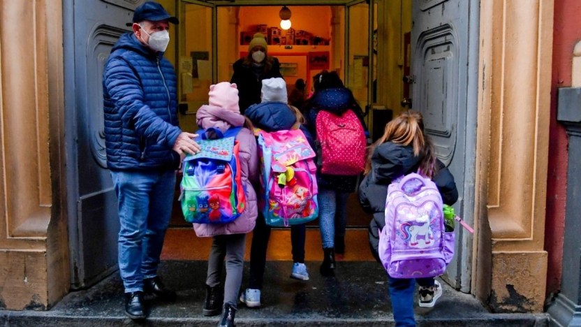 Pasqua 2022, quando chiudono le scuole: i giorni di vacanza