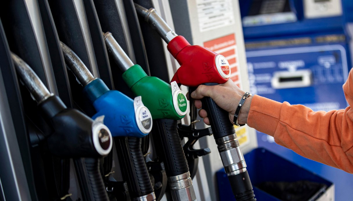 Benzina e diesel, ecco i distributori che stanno abbassando i prezzi