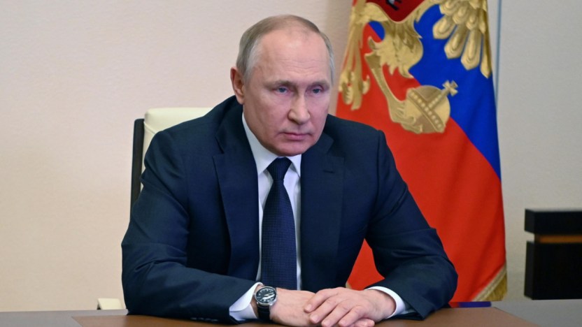 Russia, nuovi prodotti da pagare in rubli: i settori a rischio