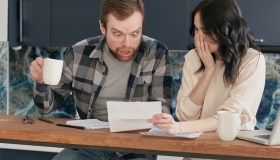 Bollette luce e gas, stangata in arrivo: gli aumenti