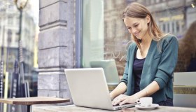 Arrivano nuovi aiuti per le imprese femminili: chi può chiederli e come