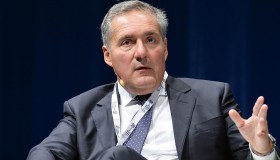 Il presidente di Ita si lamenta dello stipendio: quanto guadagna?