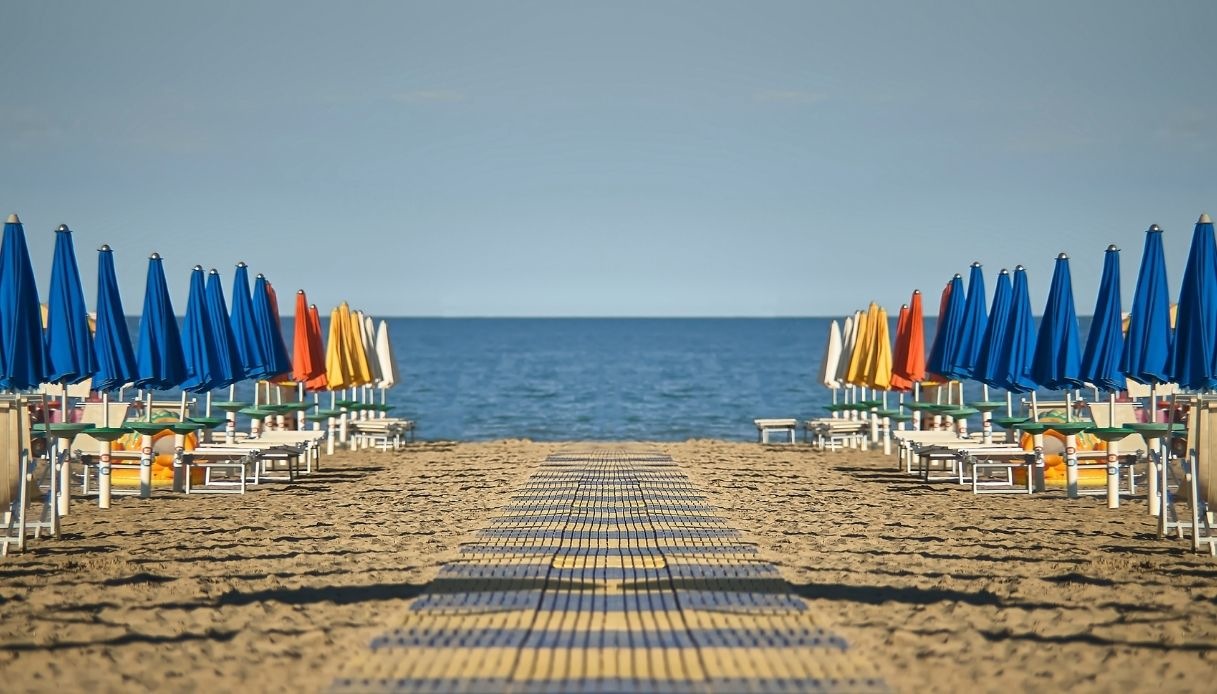 Aumentano i prezzi nei lidi: dove costerà (tutto) di più