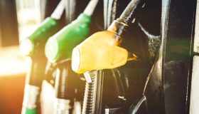 Quanto si risparmia con il taglio delle accise (e perché il diesel costa più della benzina)