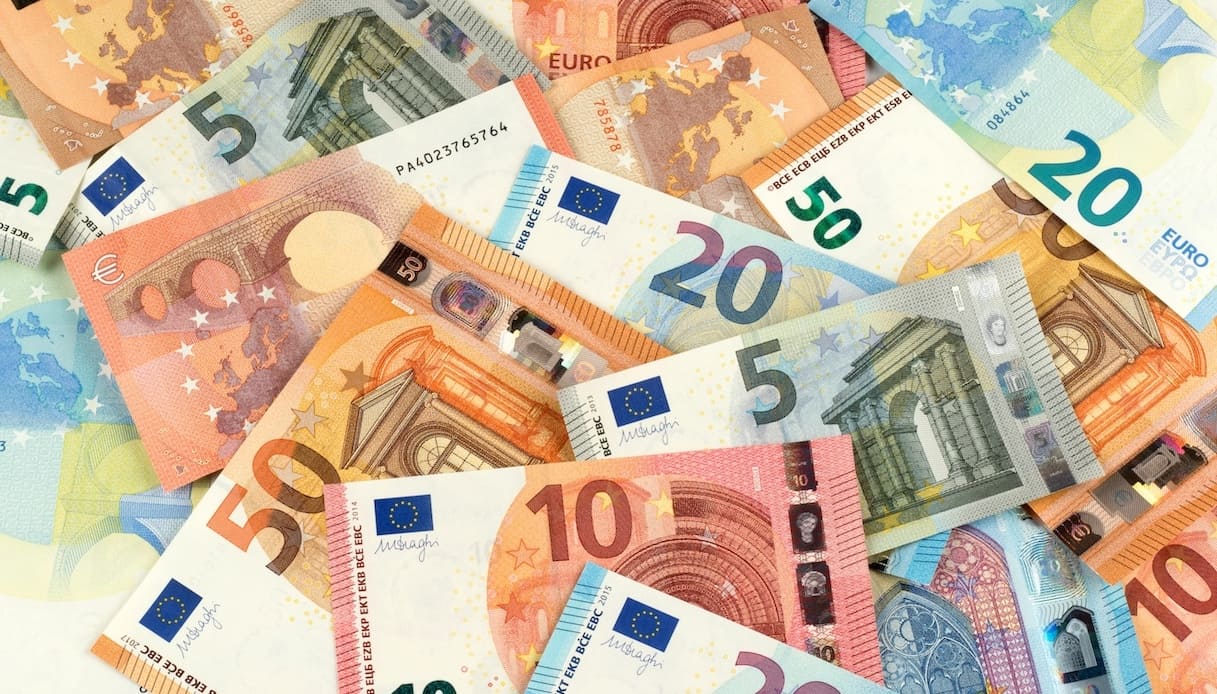 Bonus 200 euro, quando scatta il blocco del versamento