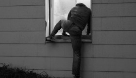 Rapinato l’uomo che vinse 5 milioni al Gratta e Vinci: bottino record