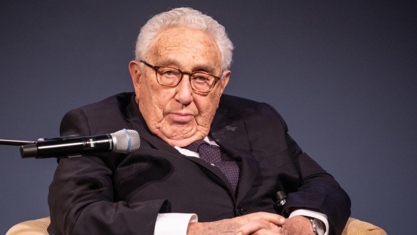 La svolta della Russia sull’Europa: la rivelazione di Kissinger spiazza tutti