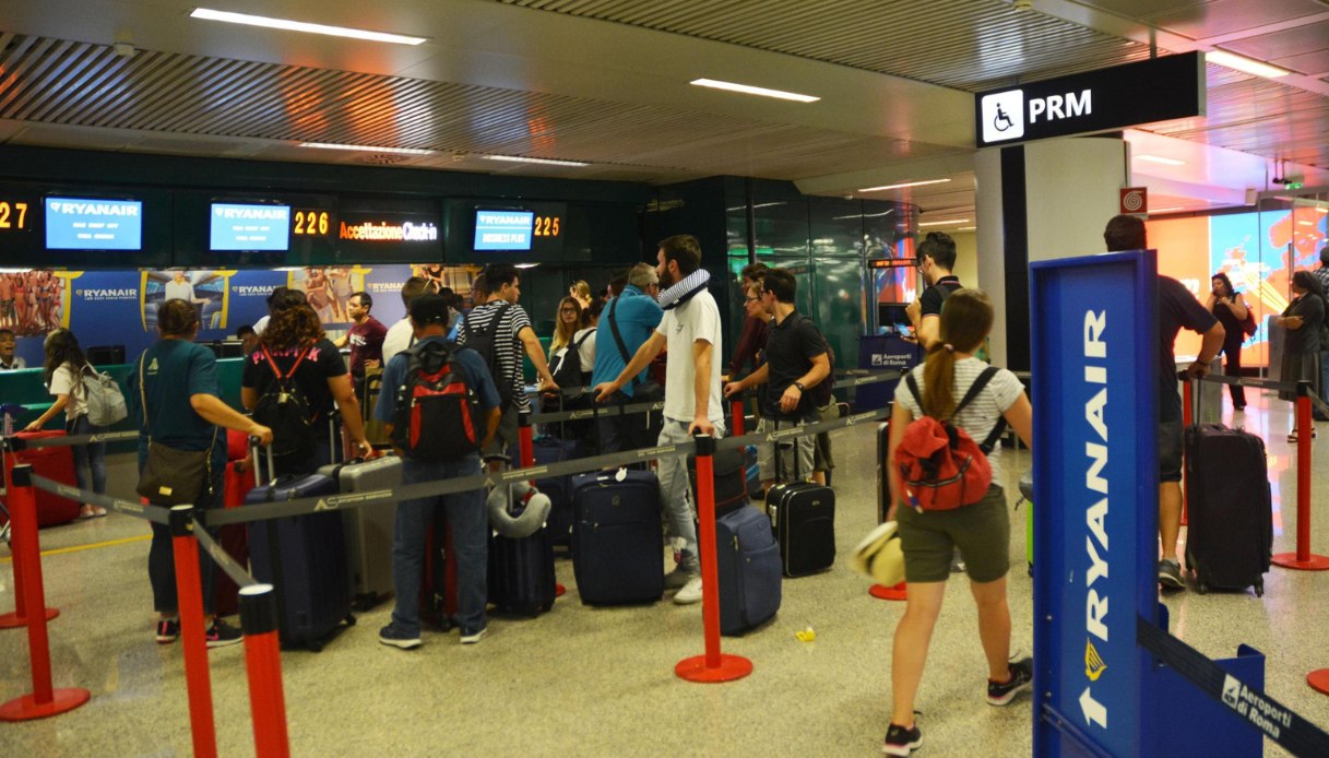 Sciopero aerei 25 giugno: l’elenco dei voli garantiti di EasyJet, Ryanair e Volotea