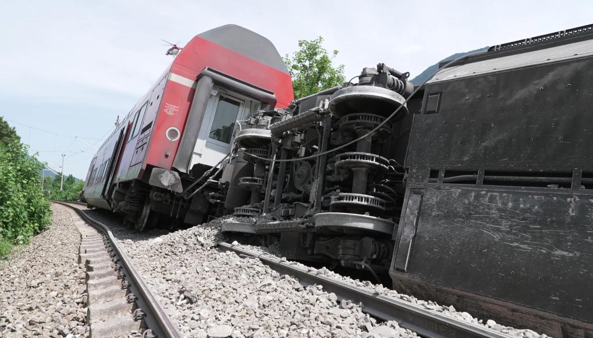 Due treni deragliano nel giro di poche ore: traffico ferroviario in tilt