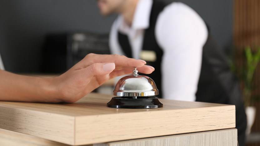 Attenzione a truffe e overbooking in hotel: cosa fare per difendersi