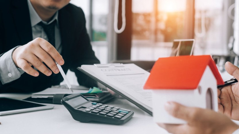 La Bce alza i tassi, nuova stangata su mutui e prestiti