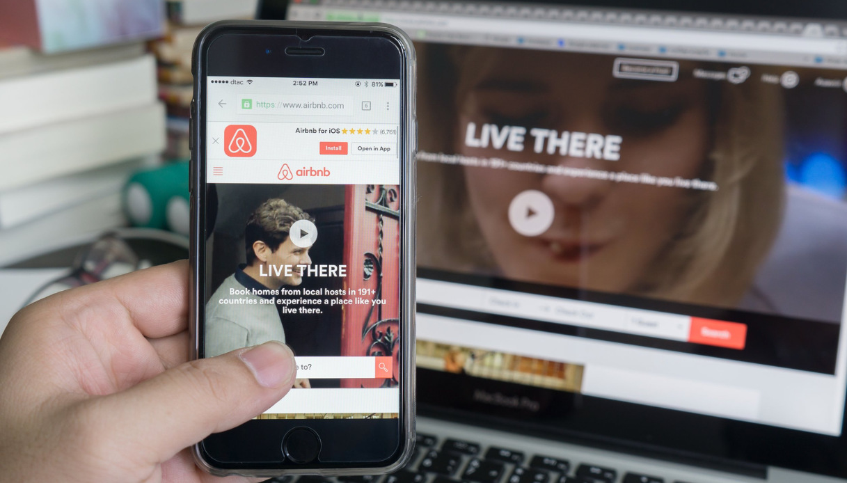 Se prenotate una casa online, non fate mai questi errori