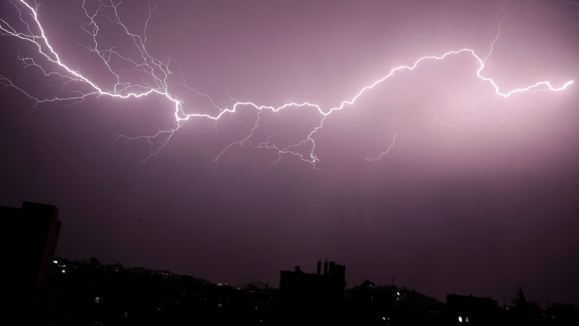 Ancora vittime dei fulmini in Italia: come proteggersi e dove