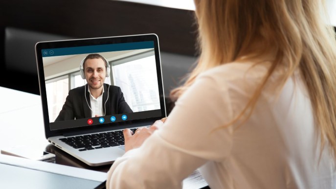 Lavoro, posizioni aperte: le aziende che assumono in smart working