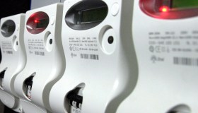 Luce e gas, prepariamoci ai razionamenti: dovremo cambiare i contatori?