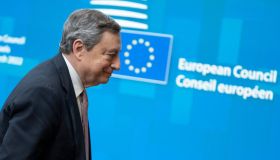 Energia, scattano rincari: tariffe su del 60%. Draghi bacchetta l’Ue