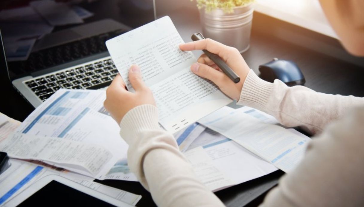 Caro bollette, tutte le scadenze per gli aiuti alle famiglie