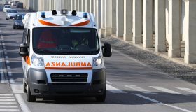 Allarme sanità, anche le ambulanze ora sono a rischio