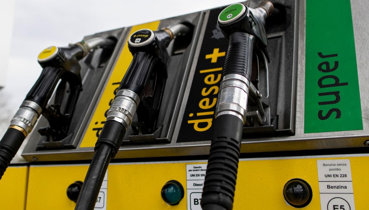 Dove la benzina sta iniziando a mancare (e cosa sta succedendo)