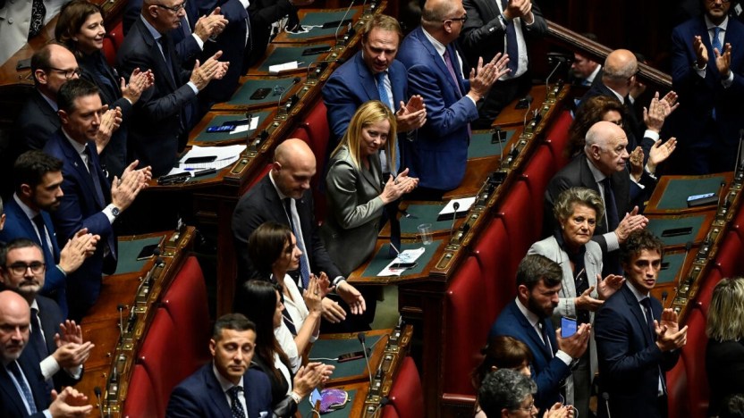 Il nuovo Parlamento, ecco quanto guadagnano deputati e senatori