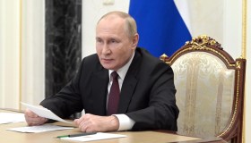 Nuove minacce dalla Russia: “Come la crisi dei missili di Cuba”