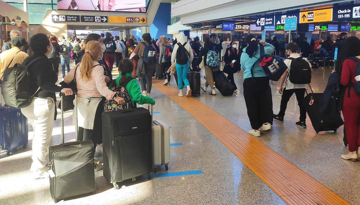 Oggi sciopero aereo di 24 ore: chi rischia e i voli garantiti