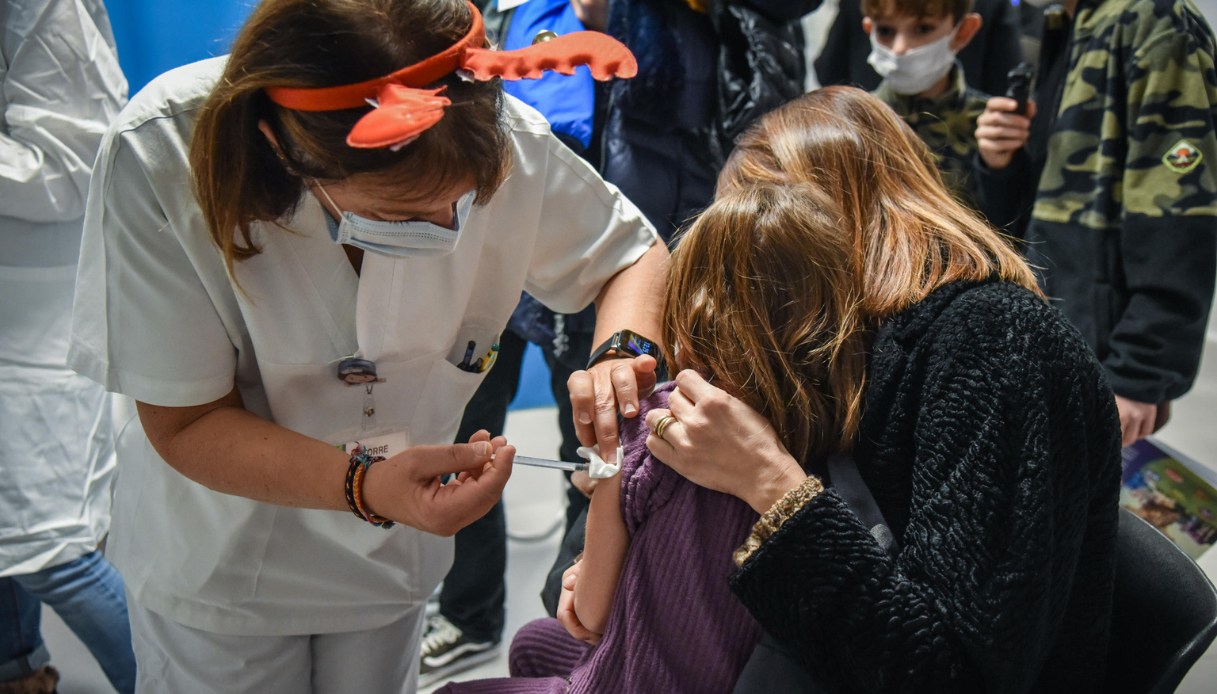 Arriva il vaccino Covid anche per i bambini sotto i 5 anni: come e quando si deve fare