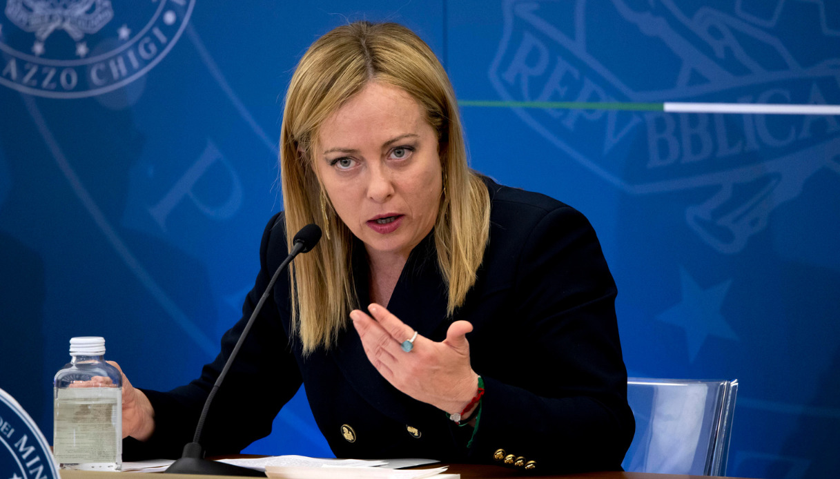 Scontro Bankitalia-governo, Meloni difende la Manovra: ma ecco cosa non va