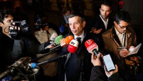 Manovra da 35 mld e 174 articoli, Mattarella firma. Meloni: “Ecco chi difendiamo”