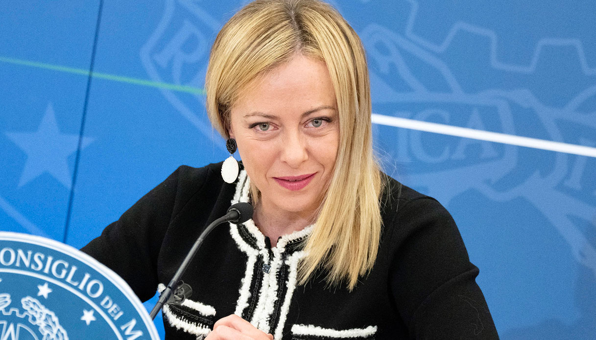 Gas, marcia indietro di Meloni sul mercato tutelato: la decisione