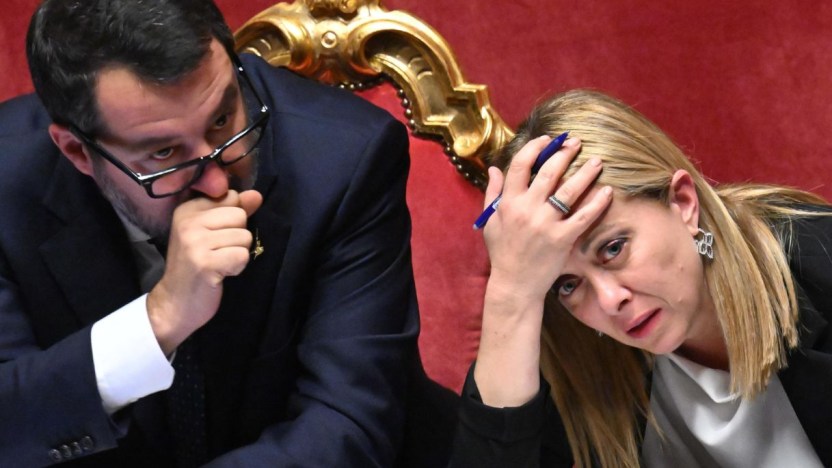 Padre e madre fuori dai documenti? Italia apre a “genitore”