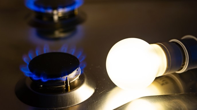 Ecco il mese dell’efficienza energetica: i consigli per consumare davvero meno