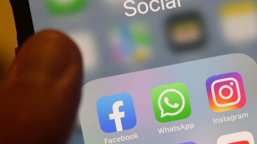 Stop a WhatsApp su 49 smartphone dal 2023: quali modelli