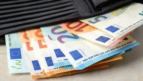 Tutti gli aumenti in busta paga da gennaio 2023: gli importi