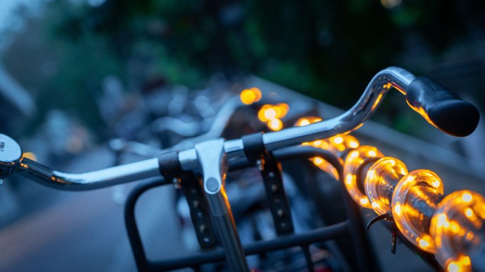 La biblioteca che permette di ricaricare il proprio dispositivo, pedalando