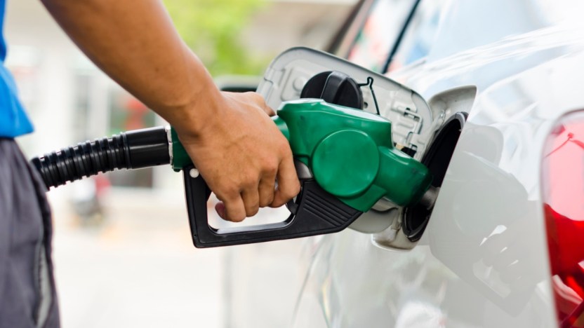 Carburanti, scade il taglio delle accise: rincari su diesel e benzina