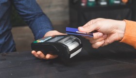 Pos, zero commissioni sui pagamenti? Cosa dice la legge