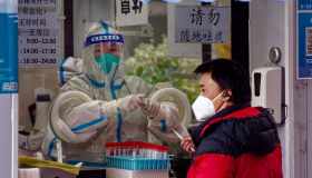 Covid, in Cina a ruba farmaco “italiano”