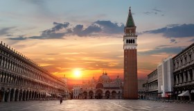 Allarme a Venezia: la laguna sta sprofondando