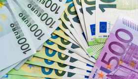 Stipendi record per i banchieri: quanto guadagnano