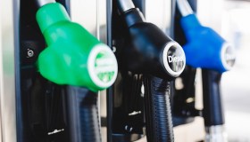 Caro carburanti, via all’accisa mobile e al nuovo bonus: cosa cambia