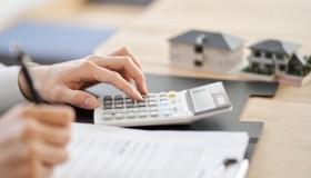 Mutui più cari: tasso vola oltre 3% e non è finita qui