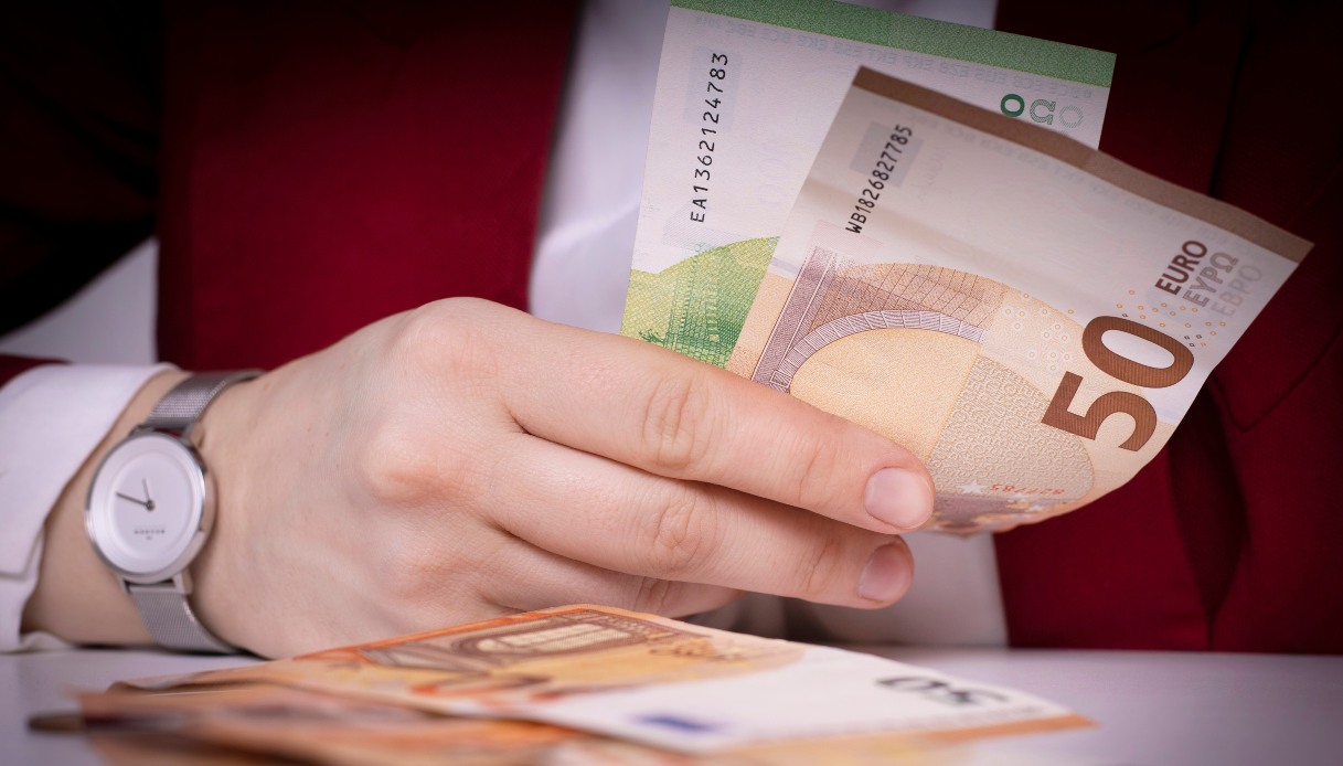 A gennaio in arrivo un “doppio bonus stipendio”: ecco cos’è
