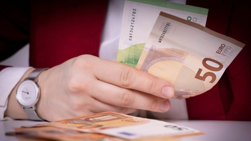 A gennaio in arrivo un “doppio bonus stipendio”: ecco cos’è
