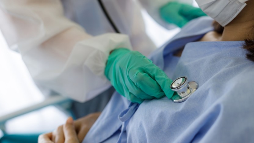 Il Covid fa male anche al cuore: cosa è emerso dallo studio