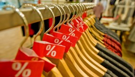 Saldi, novità sui prezzi per tutelare i consumatori