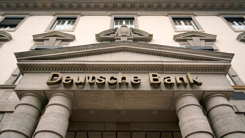 Crolla anche Deutsche Bank: cosa rischiano gli italiani