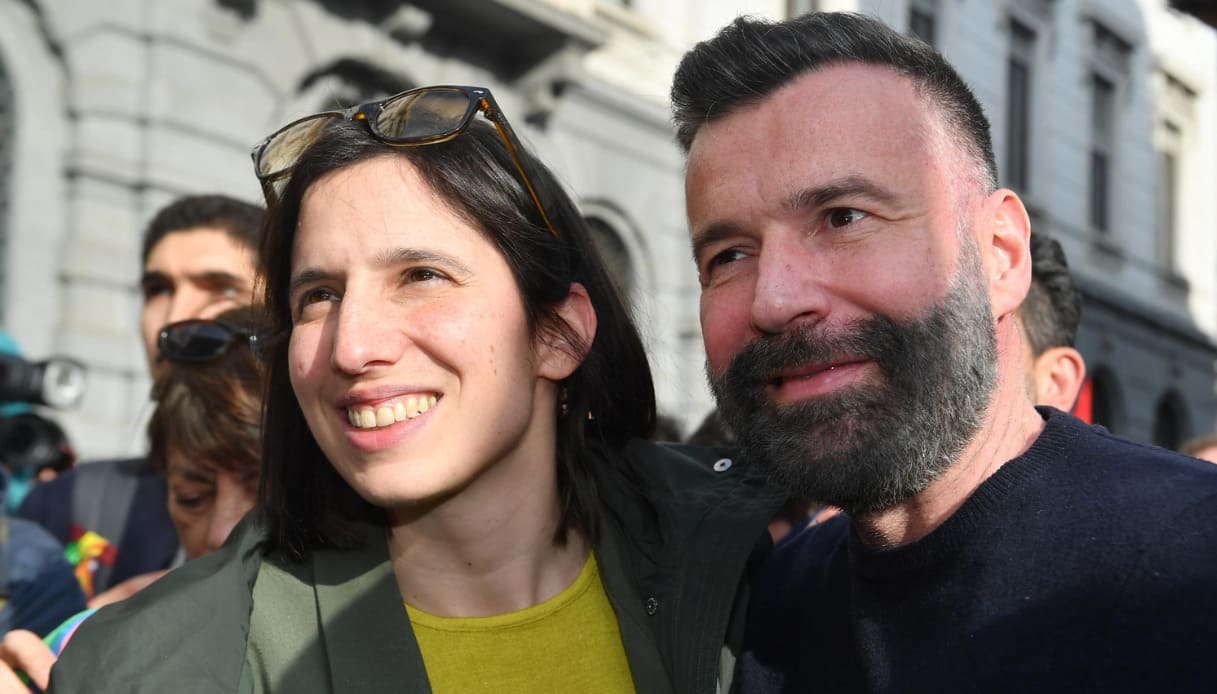 Maternità surrogata, è bufera: cos’è e come funziona